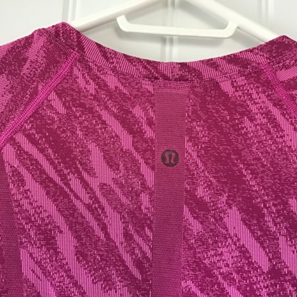 Lululemon AthleticavSwift Tech top size 12 - Picture 3 of 6